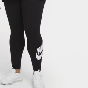 Nike leggings